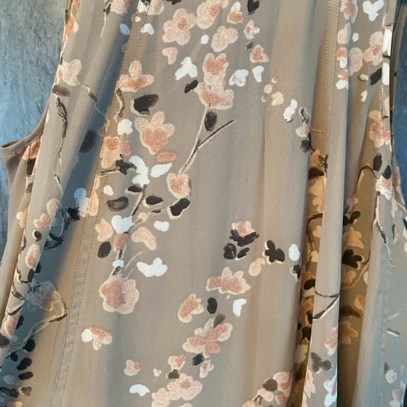 H&M Floral Flowy Sleeveless Dress - Picture 5 of 7